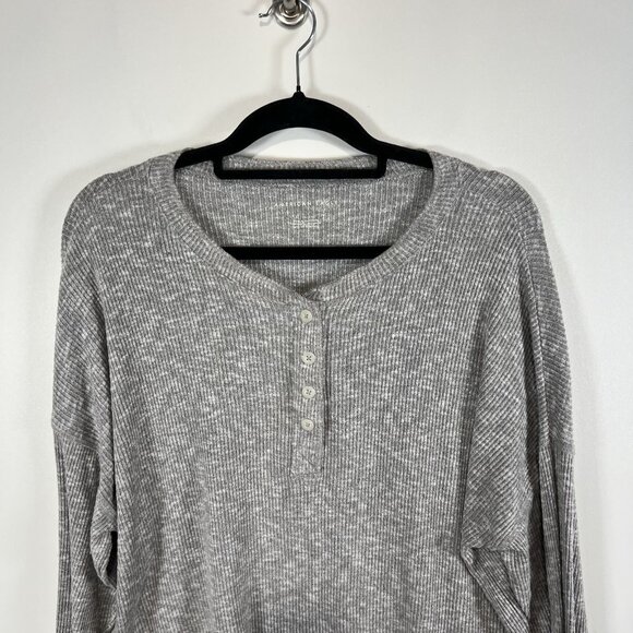 American Eagle Women’s XL Grey Ribbed‎ Long Sleeve Henley Classic Cozy Oversized - Picture 3 of 8